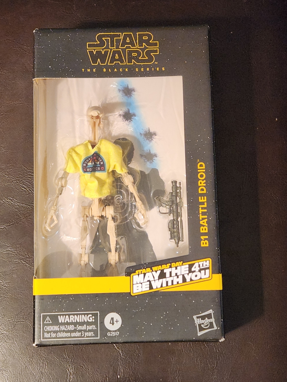 Hasbro Star Wars Black Series B1 Battle Droid with Yellow Shirt